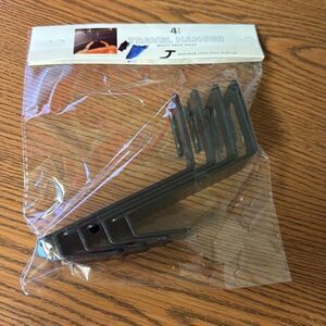 Car Seat Purse Hook Travel Bag Bottle Hook NWT